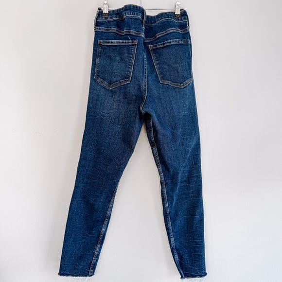 Old Navy Medium Wash Super Skinny High Rise Jean Size 12 - Picture 4 of 7